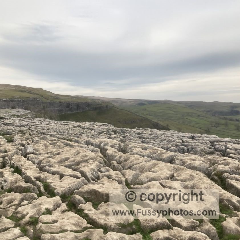 Pennine Way: Malham — limestone pavement above Malham Cove