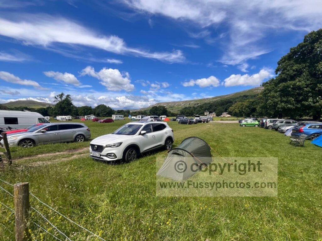 Busy Coast to Coast campsite in Reeth, showing higher walker numbers compared with the Pennine Way.